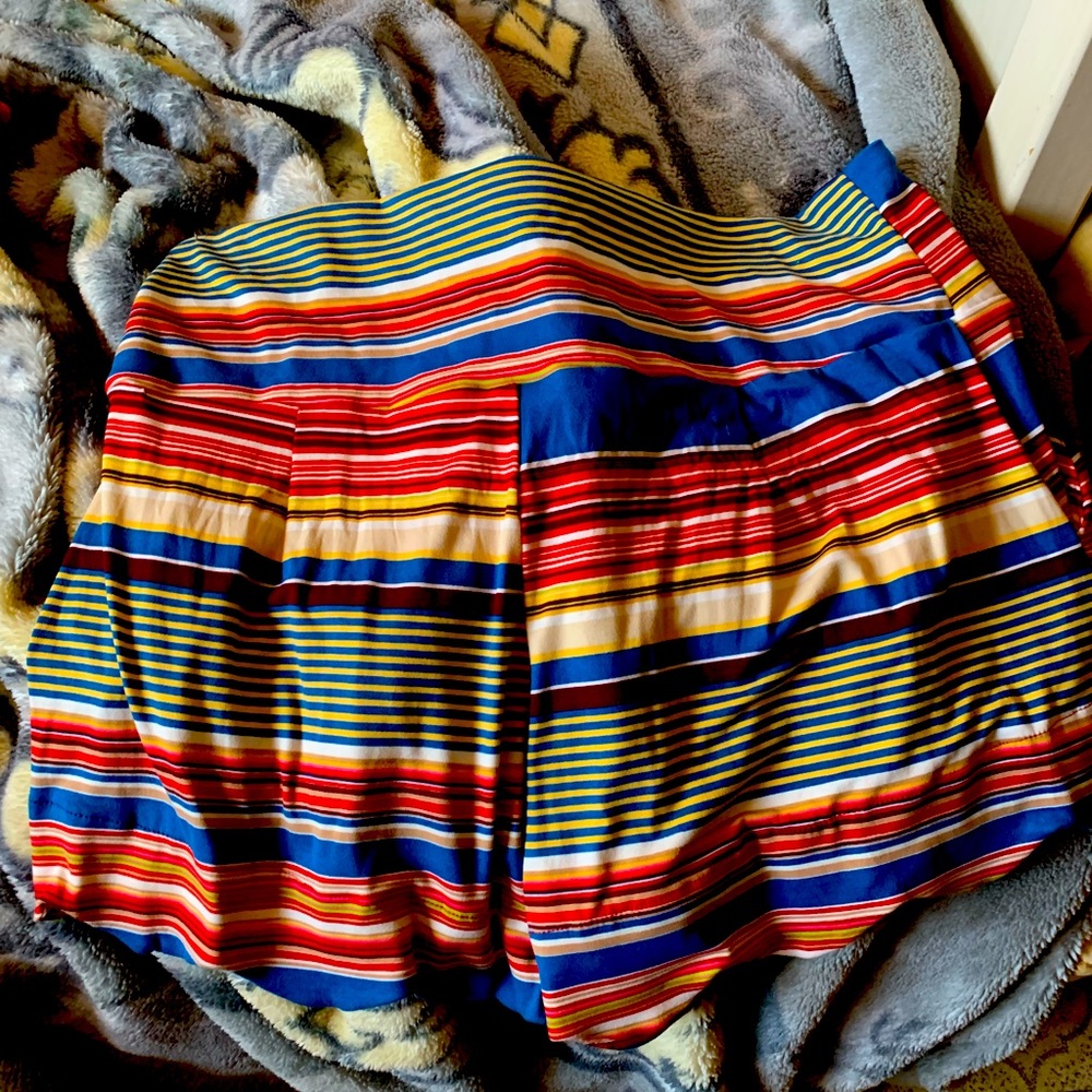 Lady D XL serape shorts